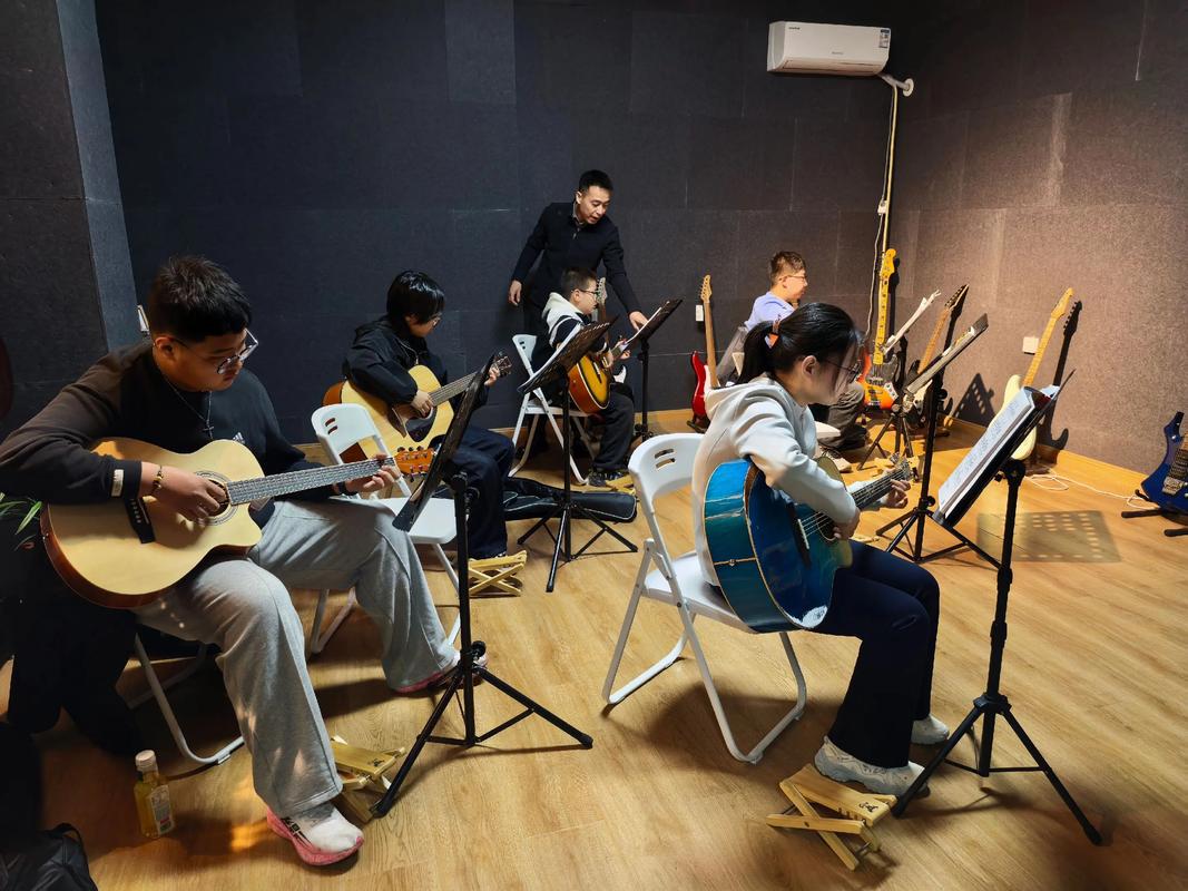 音乐教育与艺术素质教育有何关联？-图1