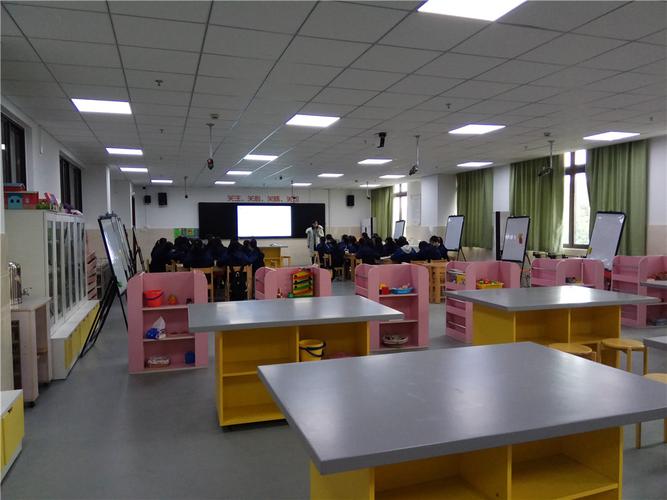 学前教育研究教育场所的-图1
