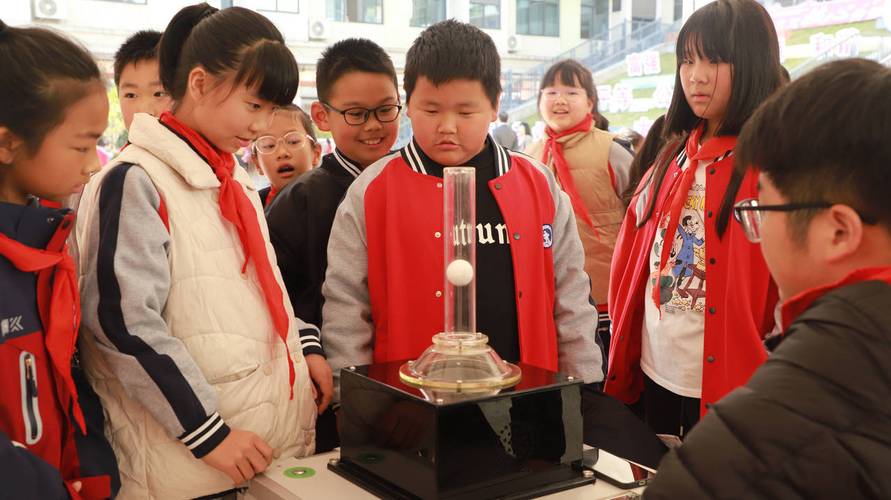 探索物体等分的奥秘,幼儿园科学教育活动设计与实践指南-图3 探索物体等分的奥秘,幼儿园科学教育活动设计与实践指南-图3