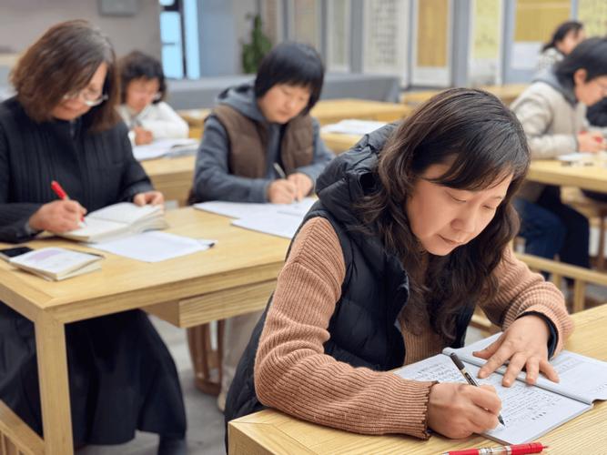 小学语文继续教育研修如何提质增效？-图1