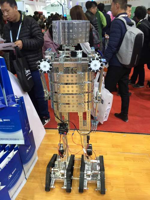 现代教育装备都有哪些?-图2 现代教育装备都有哪些?-图2