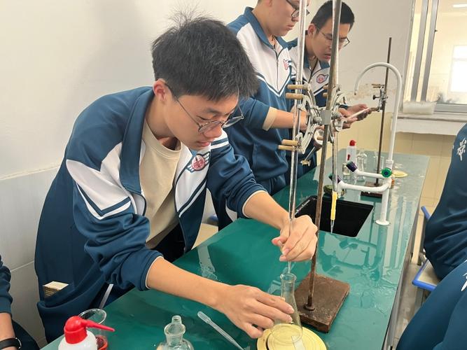 如何提升高中化学教育教学技能?-图2 如何提升高中化学教育教学技能?-图2