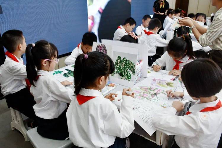 小学美术教学特色如何体现？-图3