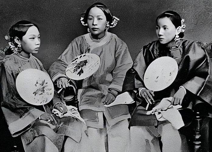 沈从文为何写妓女？其笔下妓女有何深意？-图2