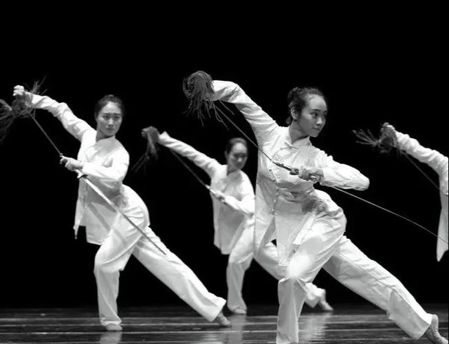 中国剑舞如何传承千年文化精髓？-图1